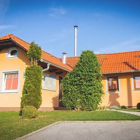 Holiday Home Novak M Светий Мартин-на-Мурі Екстер'єр фото